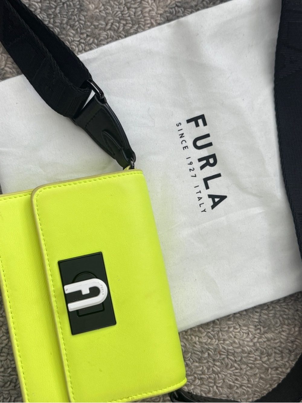 Furla Neon Yellow Crossbody - Picture 5 of 10